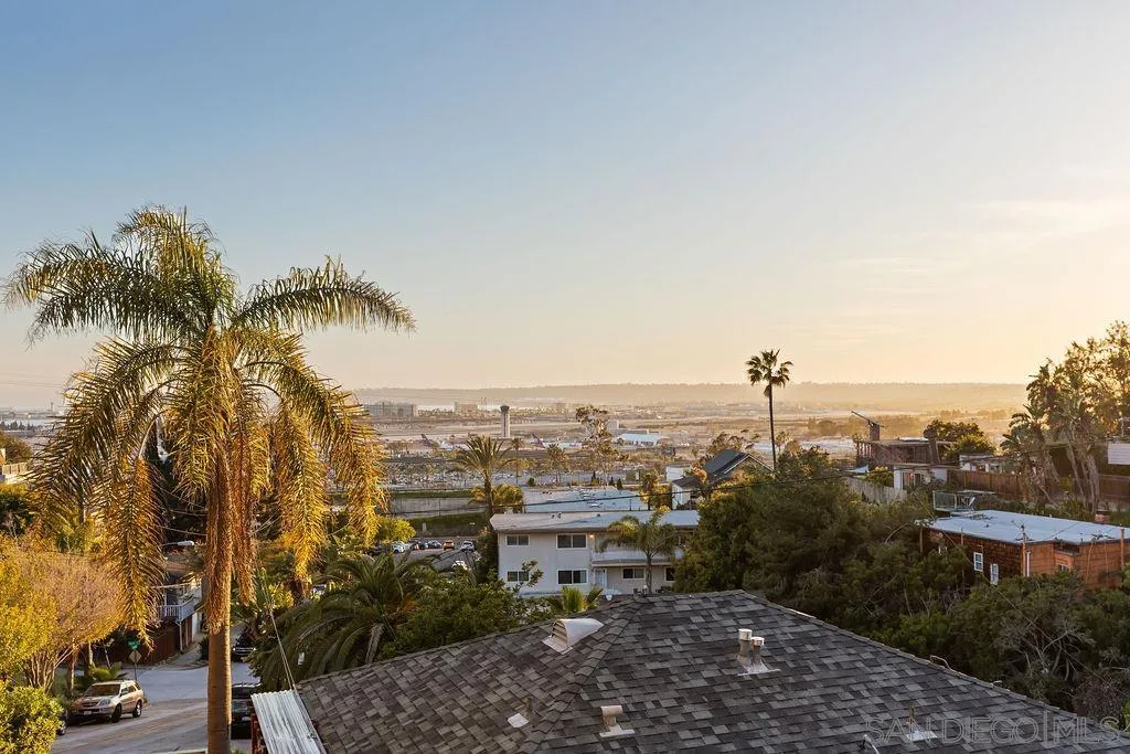 1570 Linwood Street San Diego, CA 92103 - Photo 30 of 36 a view of a city