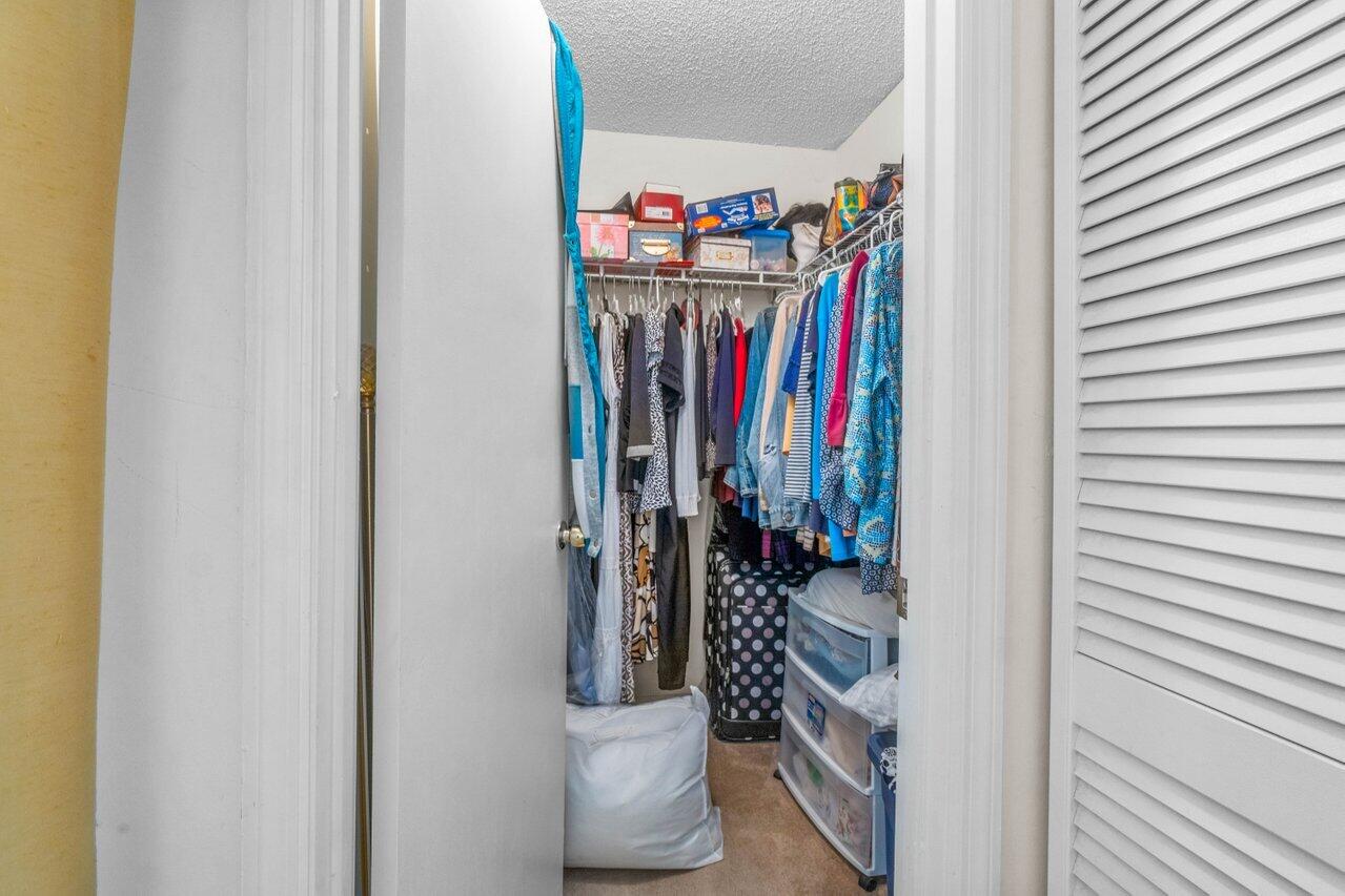 5300 Elmhurst Road, Unit E West Palm Beach, FL 33417 - Photo 13 of 31 015-5300ElmhurstRoad-E-WestPalmBeach-FL-