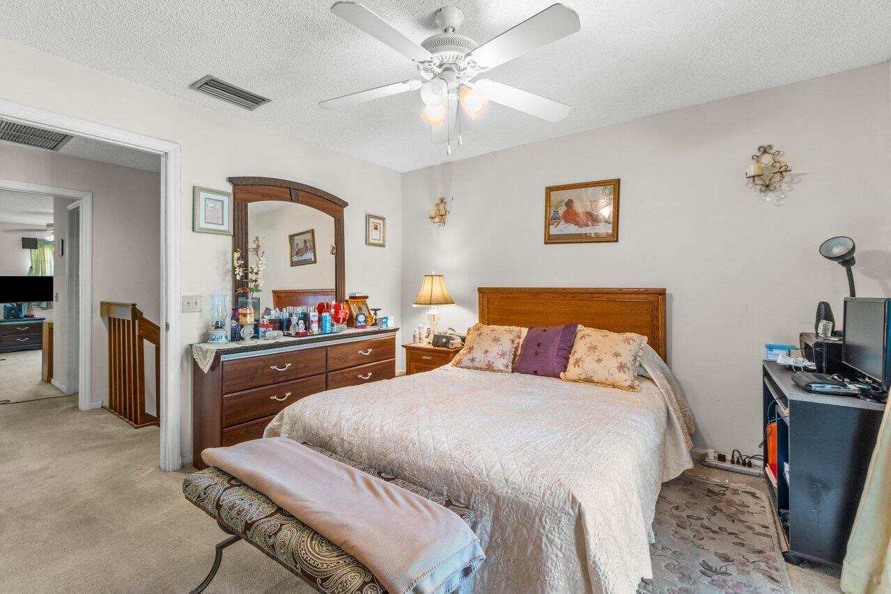 5300 Elmhurst Road, Unit E West Palm Beach, FL 33417 - Photo 16 of 31 018-5300ElmhurstRoad-E-WestPalmBeach-FL-