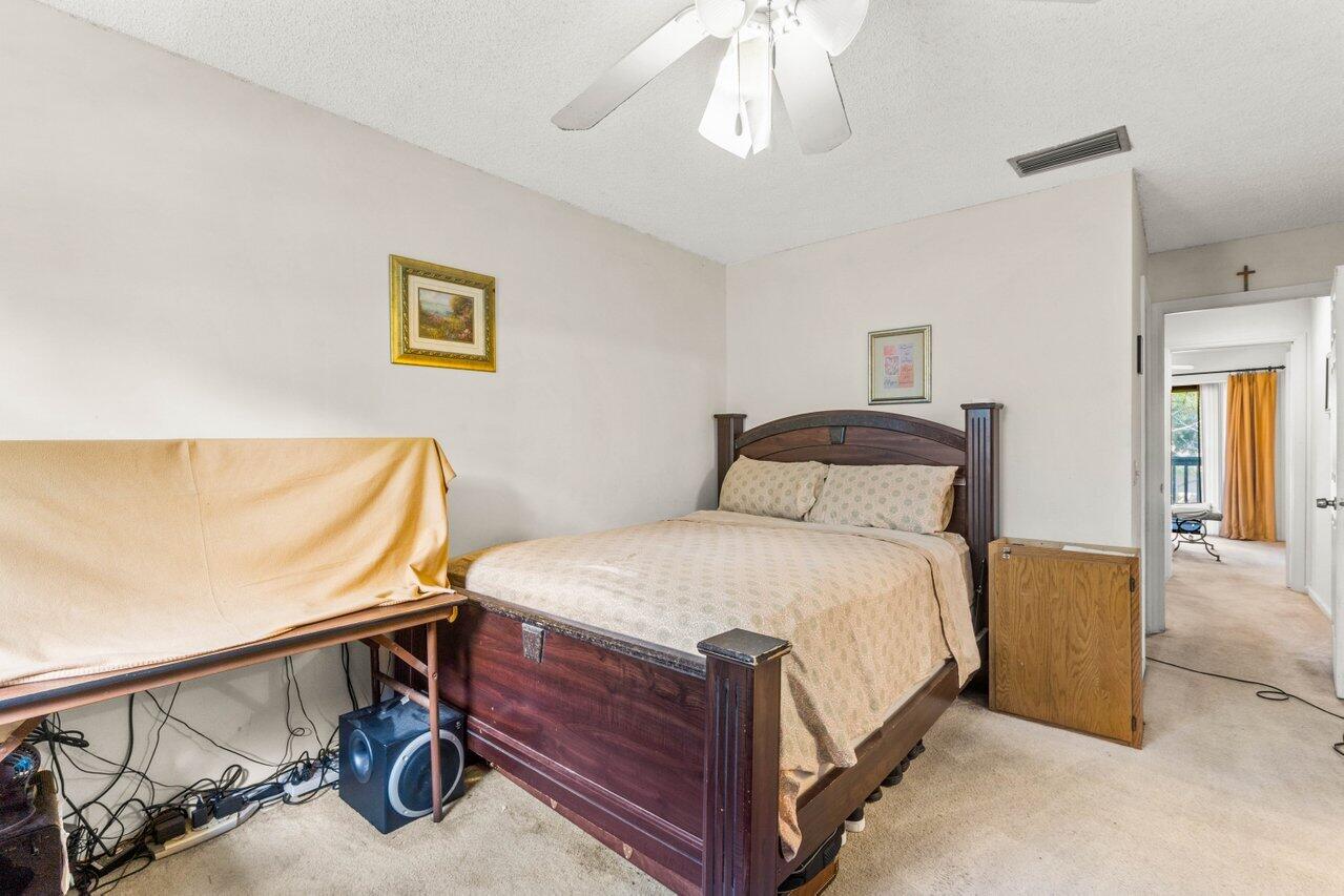 5300 Elmhurst Road, Unit E West Palm Beach, FL 33417 - Photo 19 of 31 021-5300ElmhurstRoad-E-WestPalmBeach-FL-