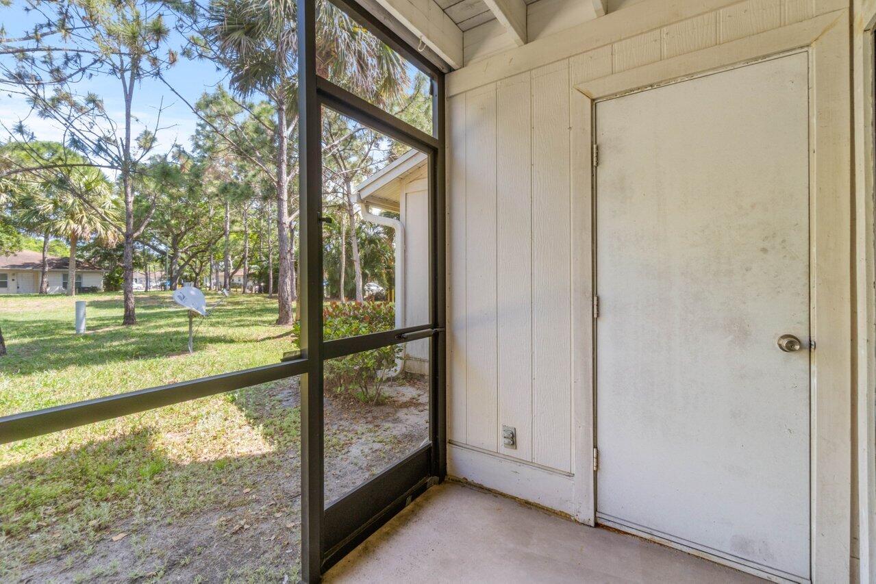 5300 Elmhurst Road, Unit E West Palm Beach, FL 33417 - Photo 23 of 31 025-5300ElmhurstRoad-E-WestPalmBeach-FL-