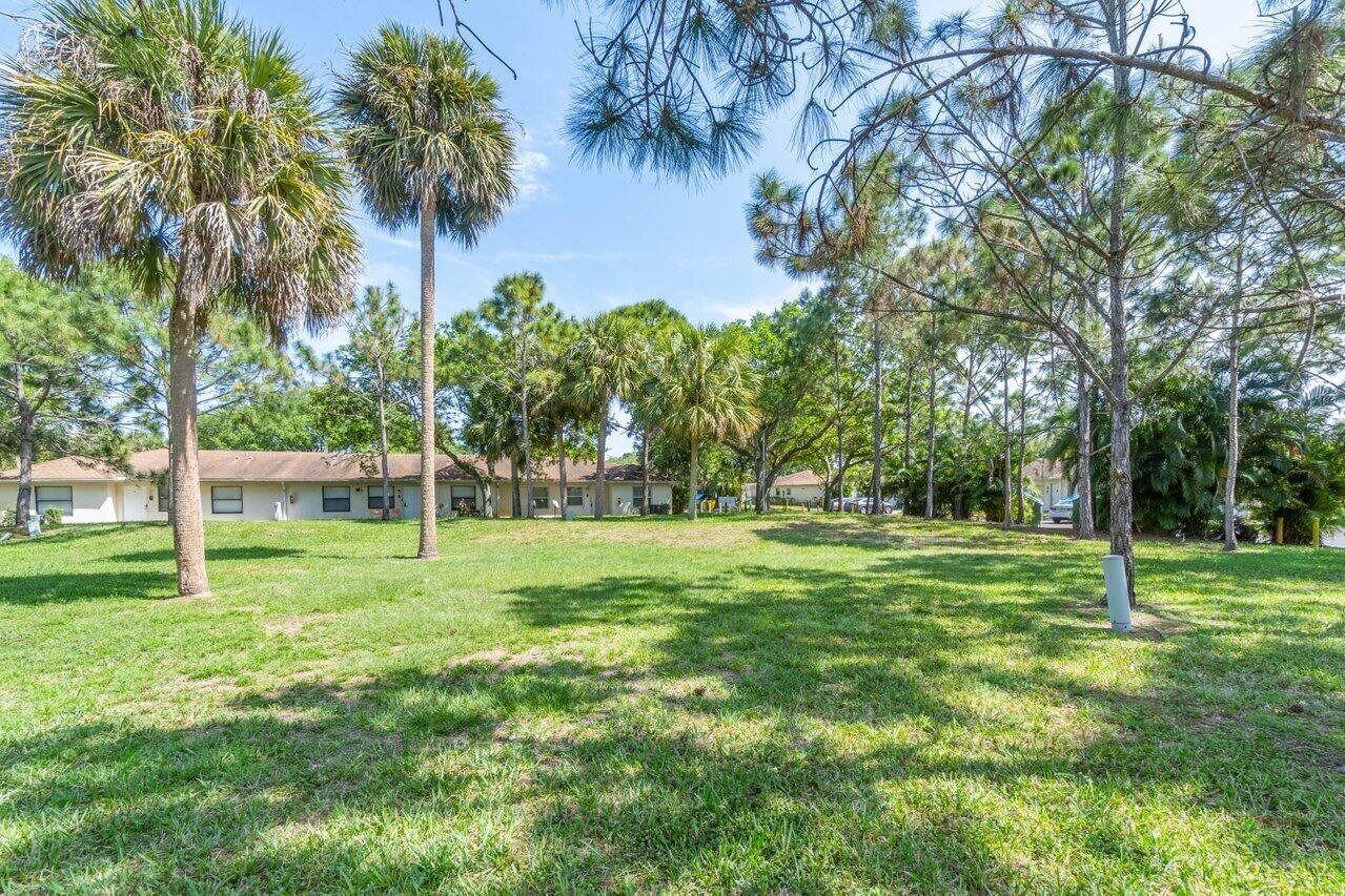 5300 Elmhurst Road, Unit E West Palm Beach, FL 33417 - Photo 29 of 31 032-5300ElmhurstRoad-E-WestPalmBeach-FL-