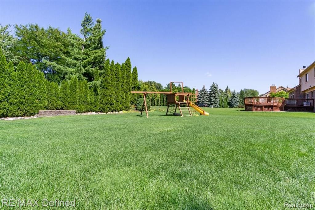 1158 Brunswick Rochester Hills, MI 48309 - Photo 39 of 47