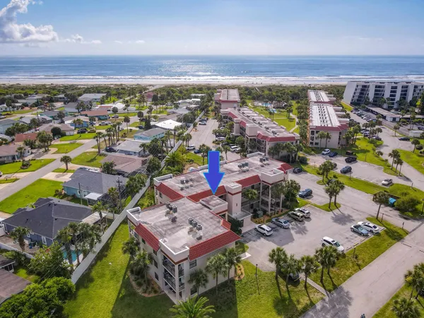 an aerial view of multiple house