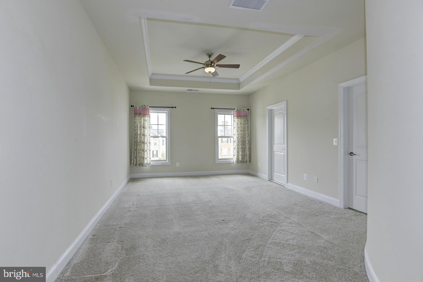 43348 Old Ryan Road Ashburn, VA 20148 - Photo 14 of 29 Master Bedroom
