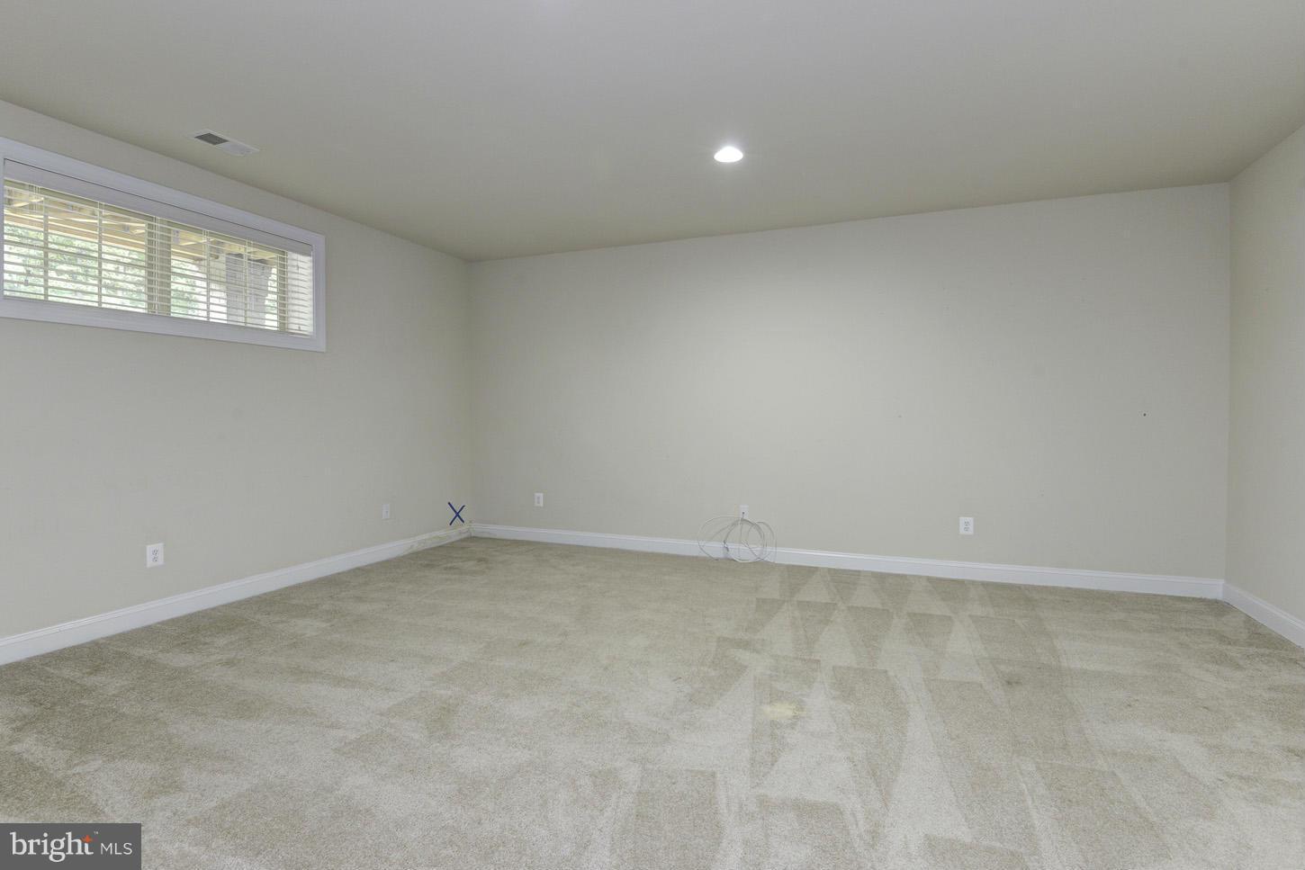 43348 Old Ryan Road Ashburn, VA 20148 - Photo 22 of 29 Huge Recroom