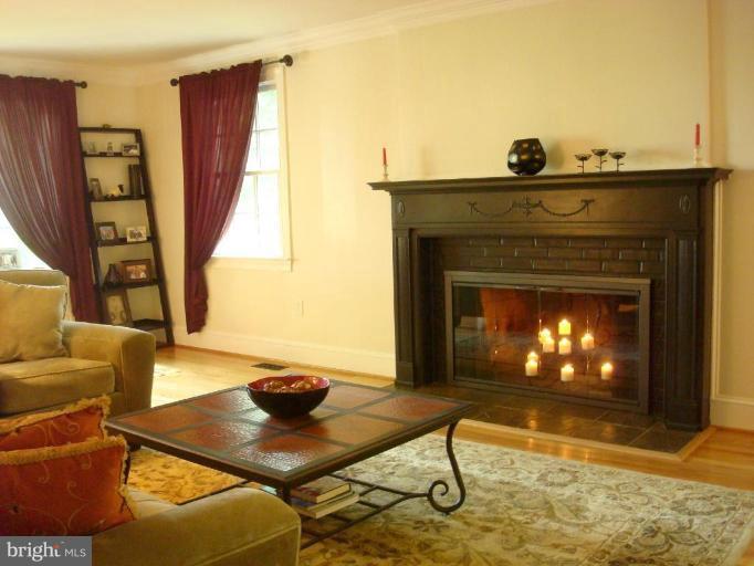 13603 Bardon Road Phoenix, MD 21131 - Photo 22 of 30 a living room with furniture and a fireplace