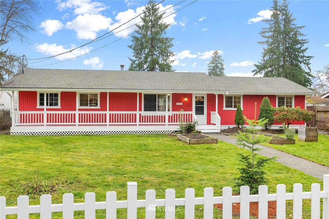 32121 East Rutherford Street Carnation, WA 98014 - Photo 1 of 25 Gallery Image 1