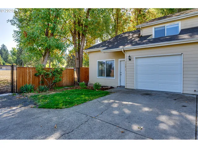$329,975 | 3685 Westleigh Street, Eugene, OR 97405