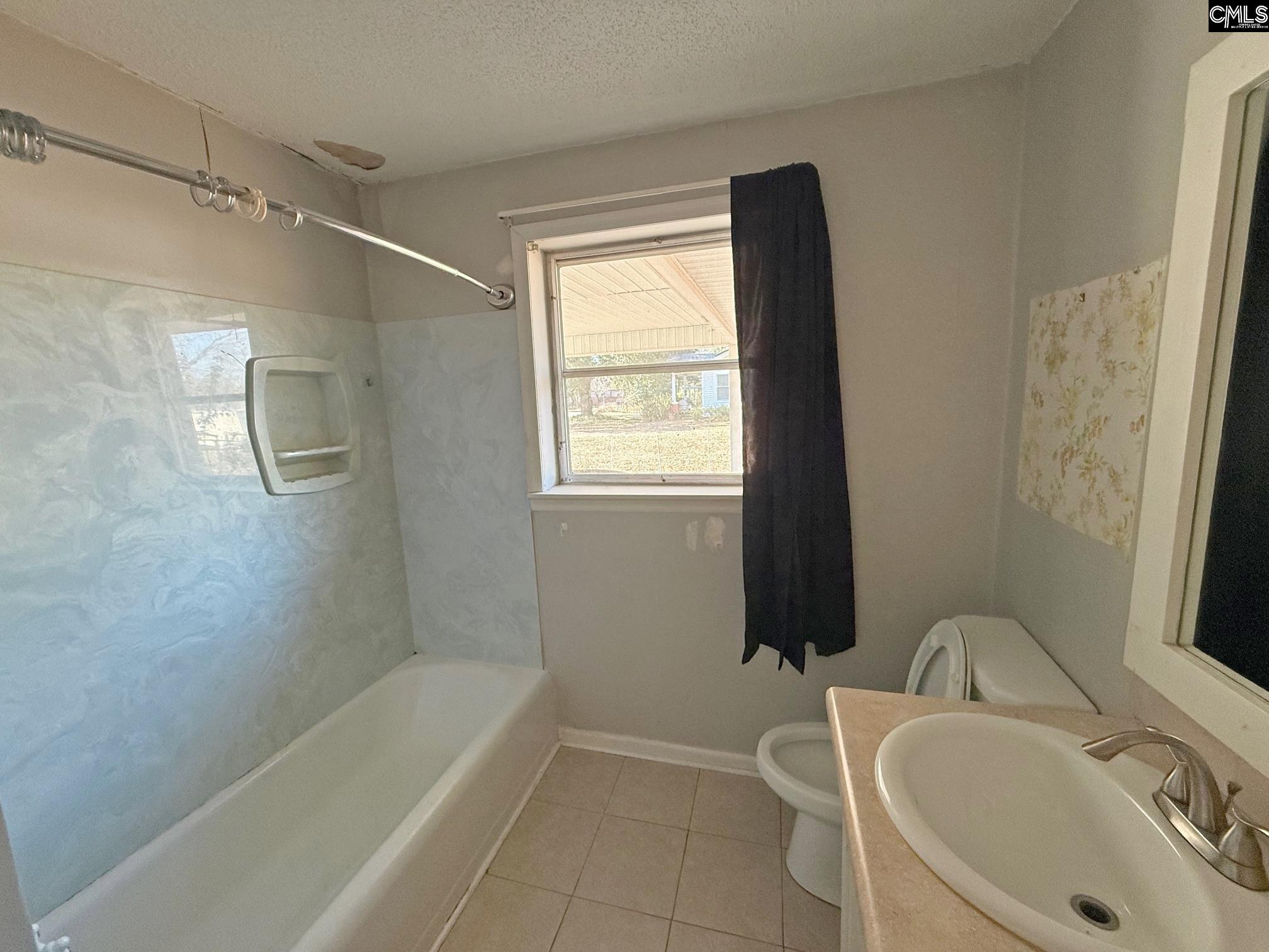 357 Highland Avenue Batesburg, SC 29006 - Photo 25 of 36