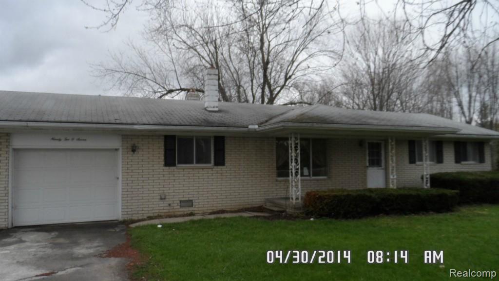 9207 Chubb Road Northville, MI 48167 - Photo 1 of 15 SAM_1211.jpg