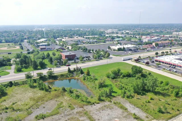 $99,000 | 19099 Hickory Creek Drive, Mokena, IL 60448