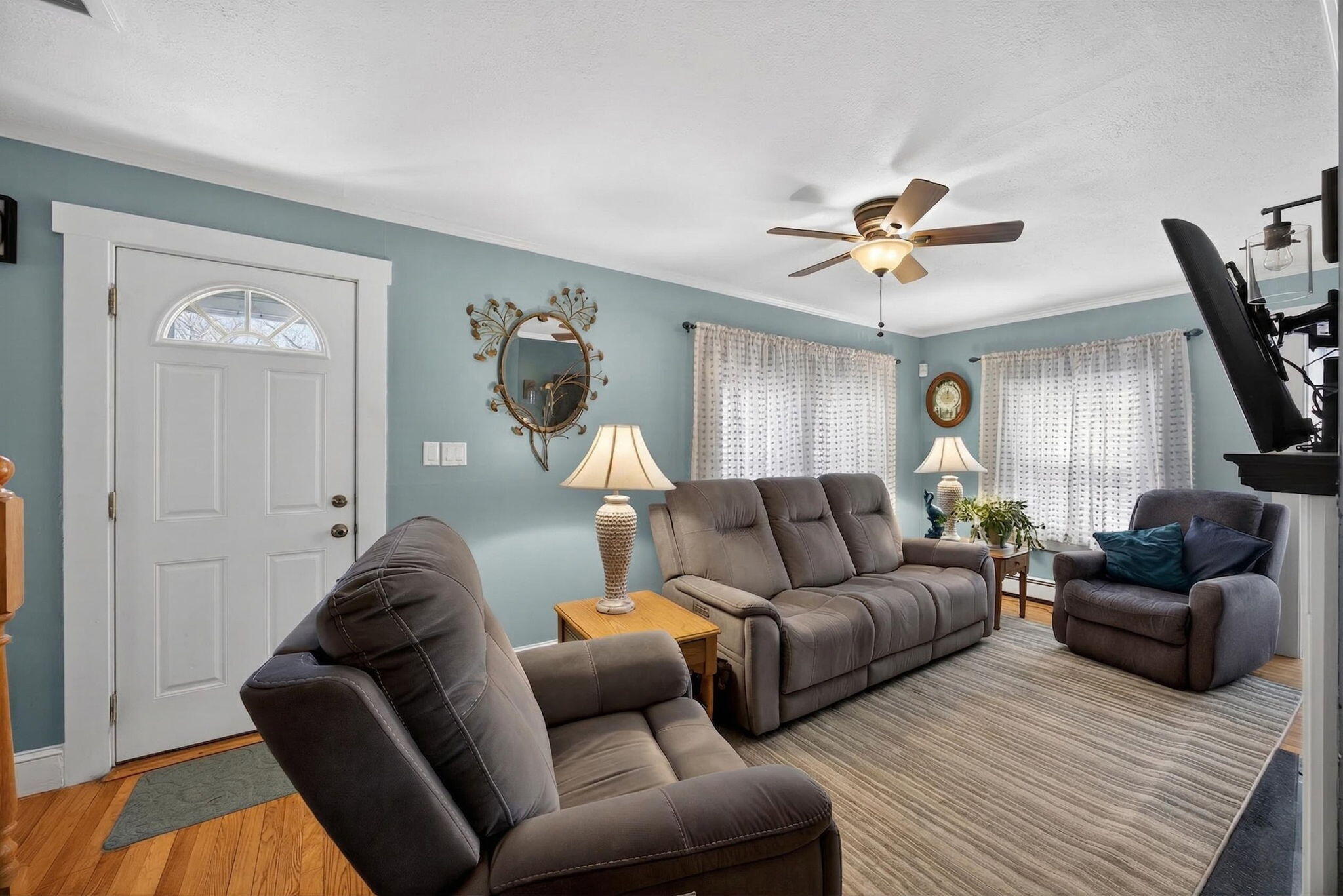 69 Spring Street Hyannis, MA 02601 - Photo 6 of 35 6-06-PF0A4702