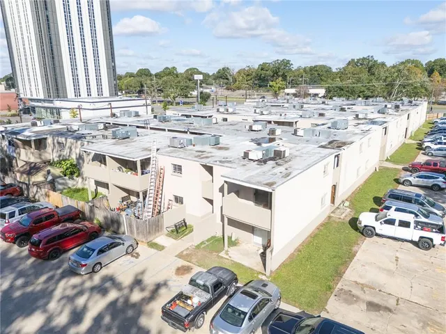 $5,800,000 | 5750 Florida Boulevard, Baton Rouge, LA 70806