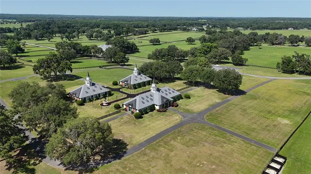 a view of a houses with outdoor space