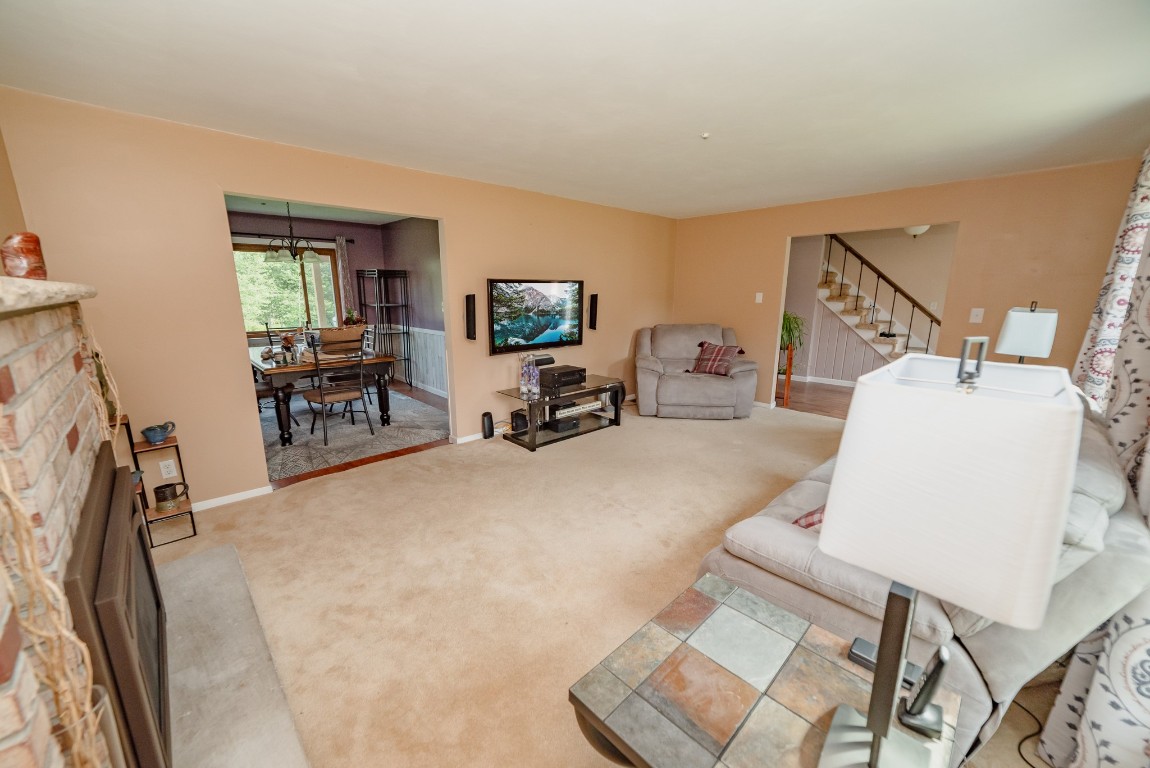 574 Walker Road Endicott, NY 13760 - Photo 9 of 46 Gallery Image 9