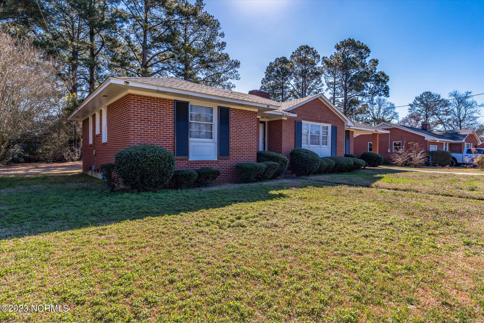 2003 W Road Kinston, NC 28501 - Photo 6 of 37 07-2003 West Rd-6