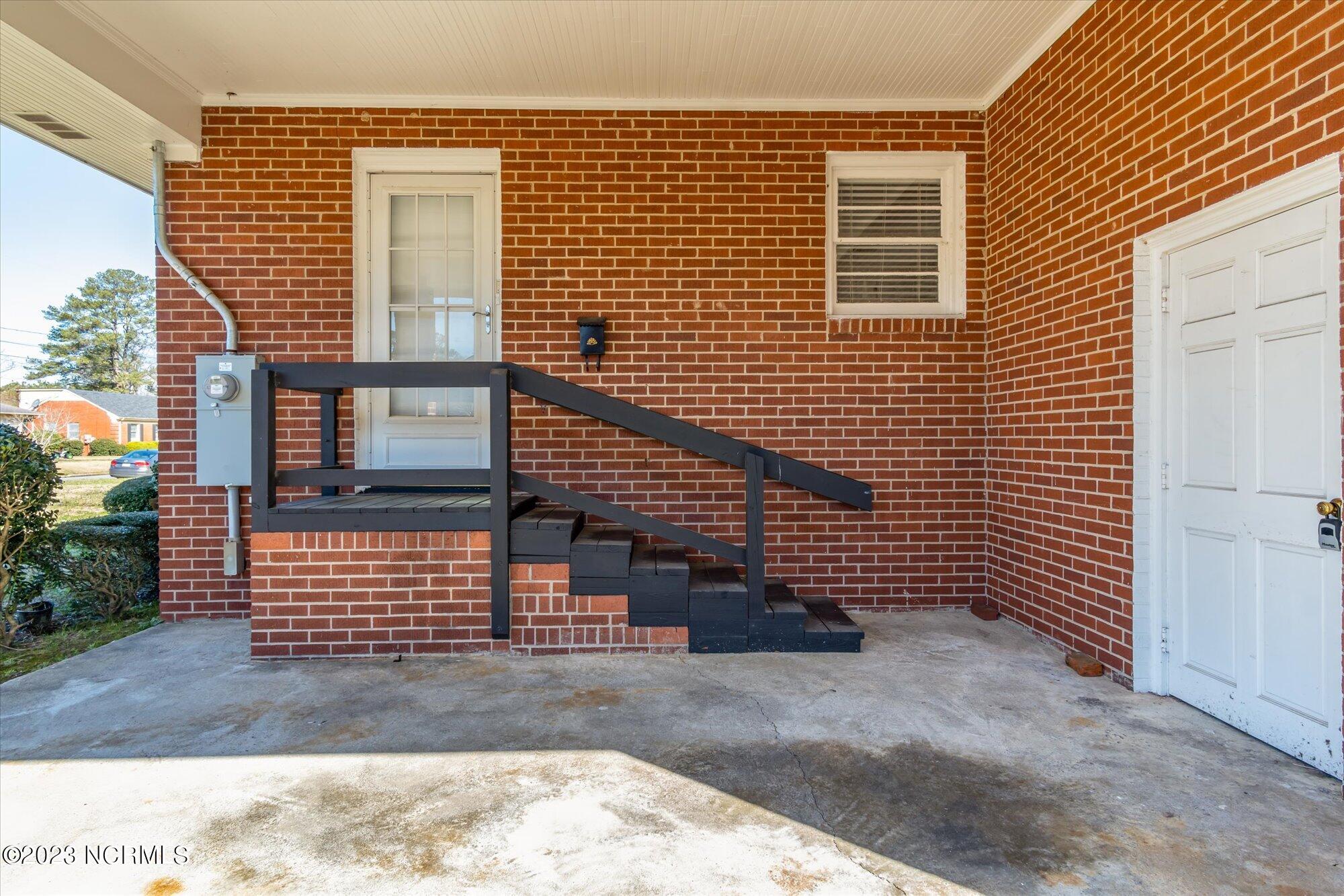 2003 W Road Kinston, NC 28501 - Photo 9 of 37 10-2003 West Rd-9
