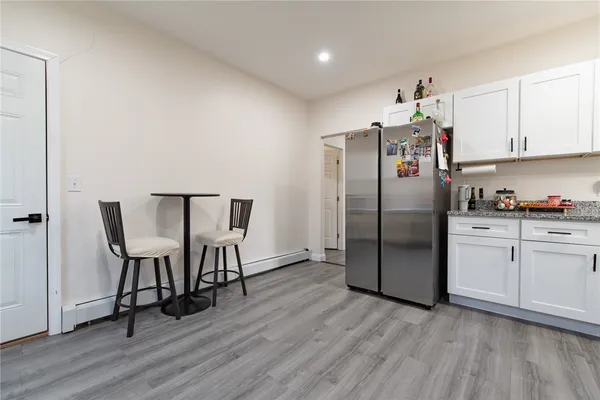 $2,000 | 49 Hollis Street, Unit 2, Providence, RI 02907