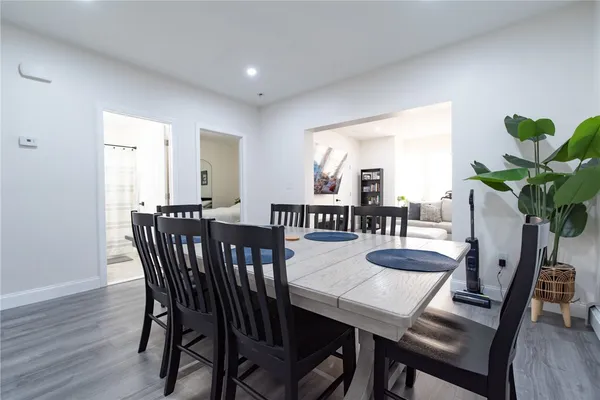 $2,000 | 49 Hollis Street, Unit 2, Providence, RI 02907