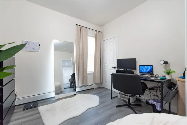 $2,000 | 49 Hollis Street, Unit 2, Providence, RI 02907
