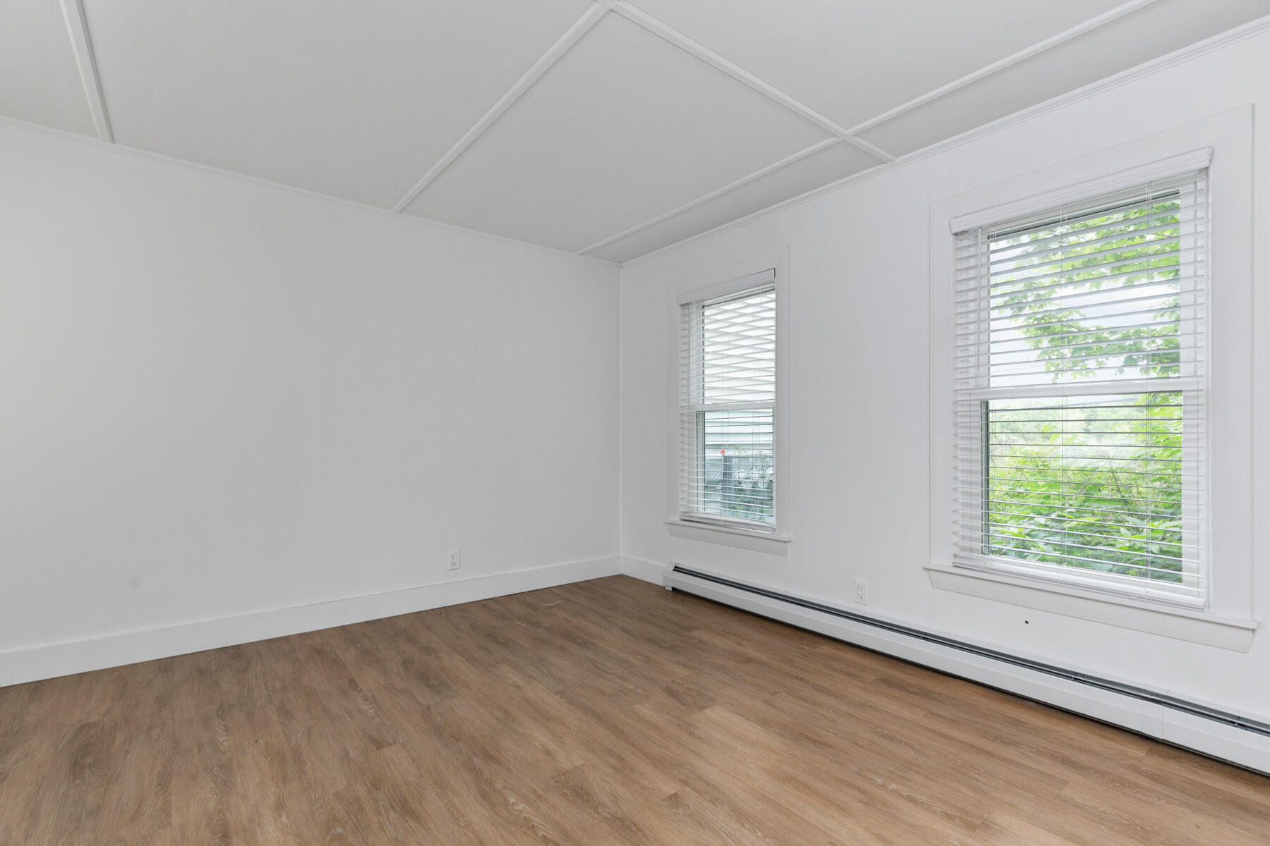 91 Sullivan Street Berwick, ME 03901 - Photo 13 of 54 Secoast-Re-Photos-10