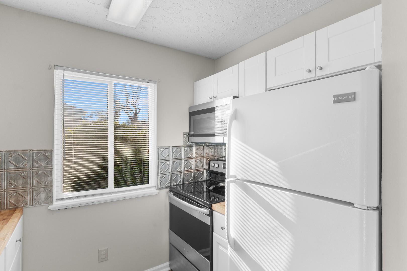 619 14th Avenue South, Unit 95 Surfside Beach, SC 29575 - Photo 5 of 36