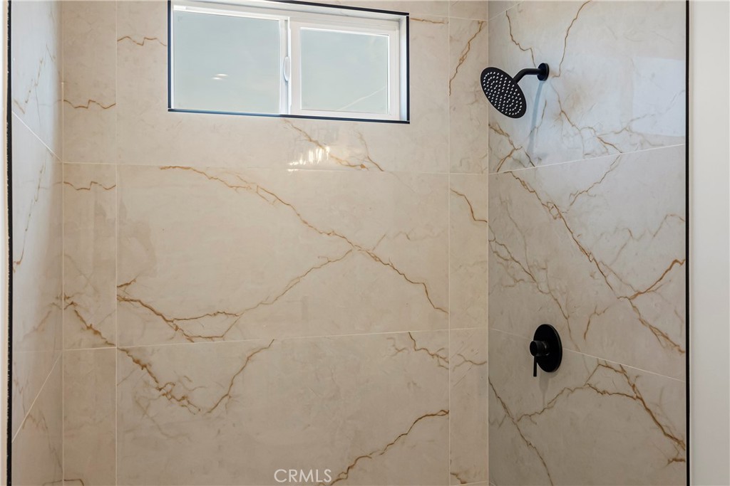 7278 Pentz Road Paradise, CA 95969 - Photo 22 of 36 a bathroom with a shower