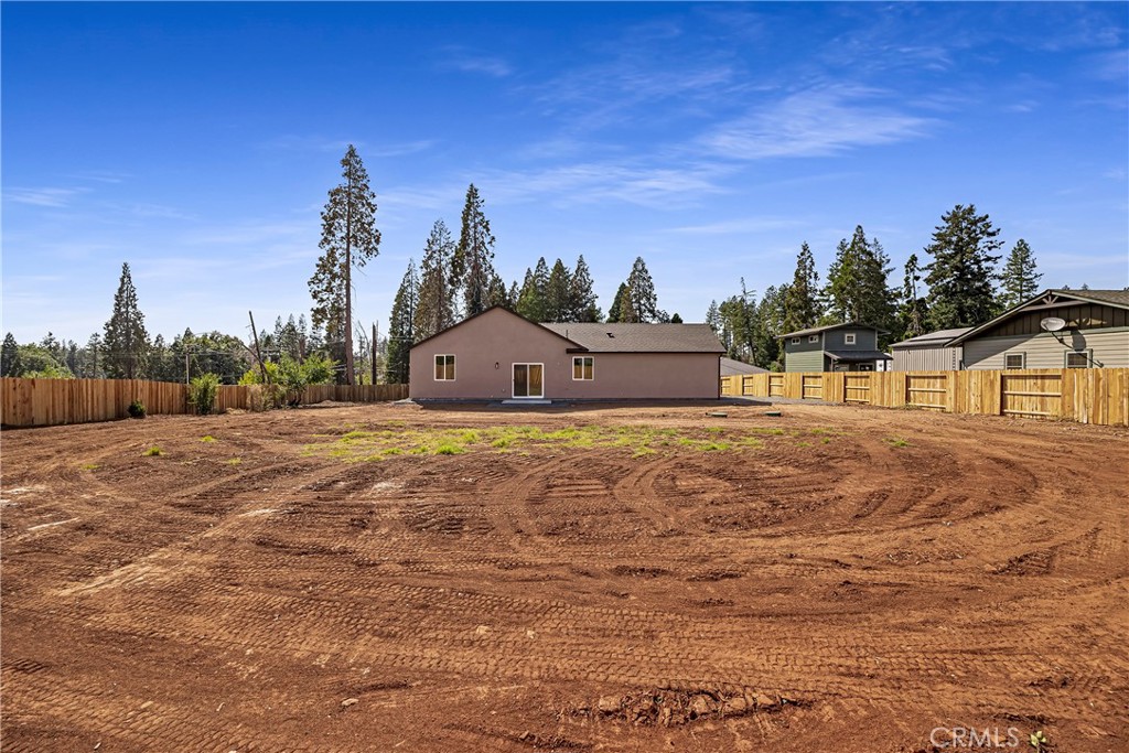 7278 Pentz Road Paradise, CA 95969 - Photo 28 of 36 a view of a house with a yard
