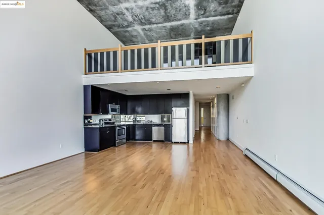 $3,950 | 311 Oak Street, Unit 506, Oakland, CA 94607