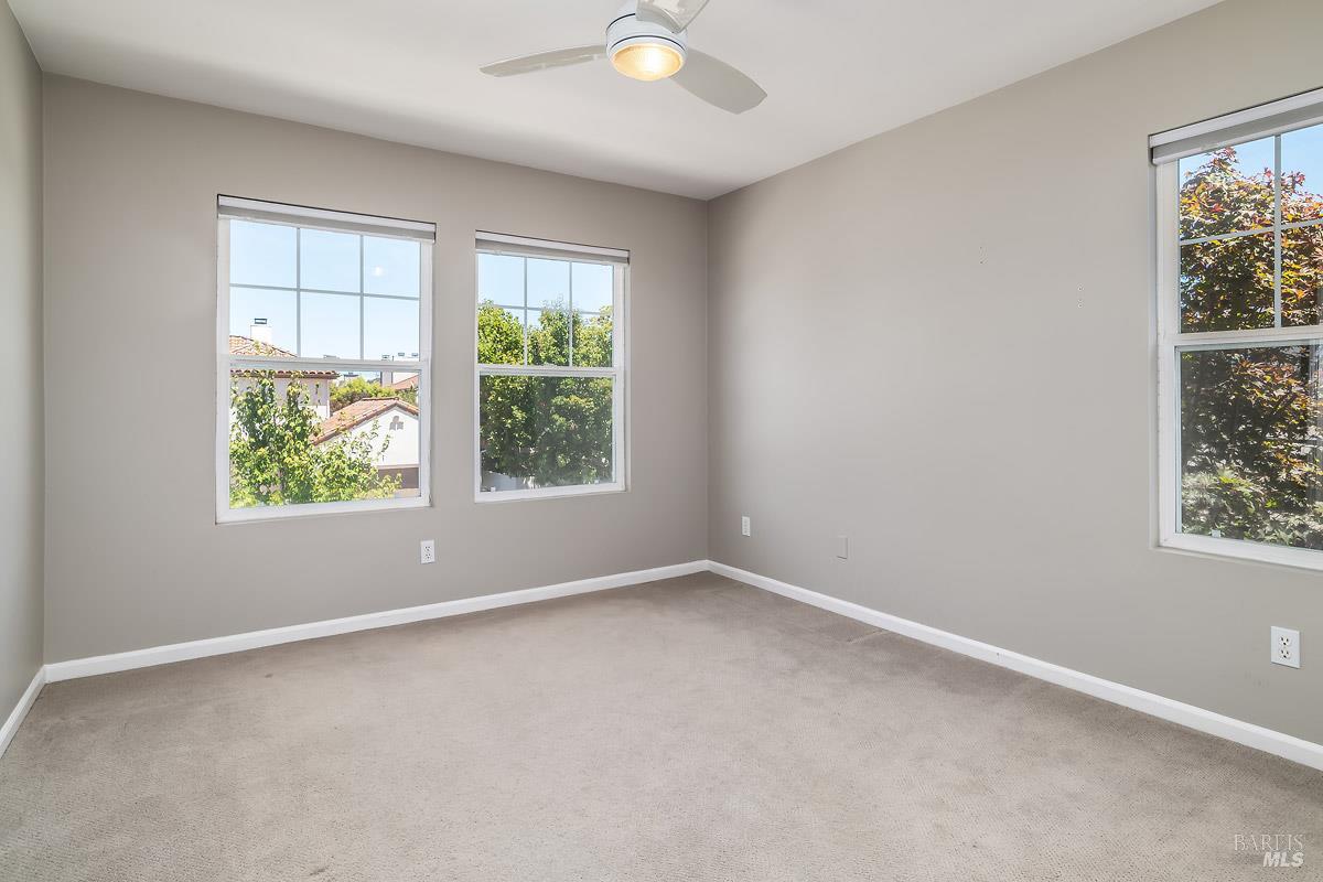 119 Alconbury Way Novato, CA 94949 - Photo 22 of 41
