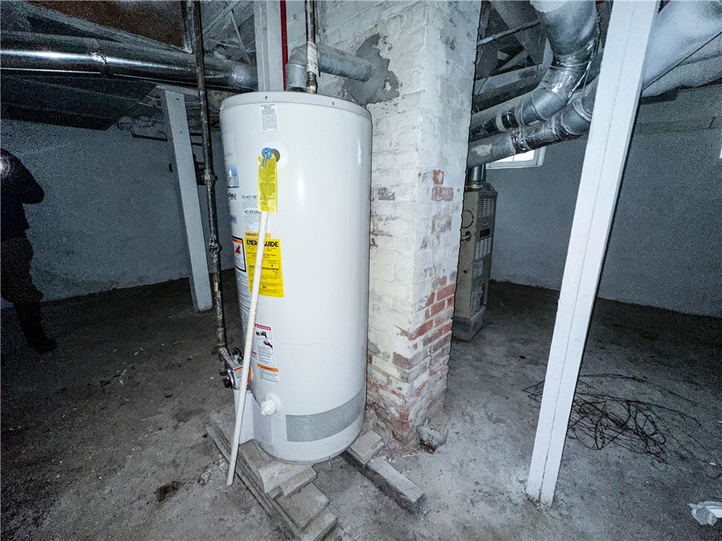 300 Conkey Avenue Rochester, NY 14621 - Photo 10 of 12