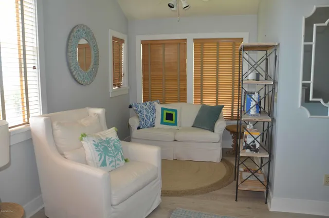 $9,000 | 704 Ocean Front, Neptune Beach, FL 32266