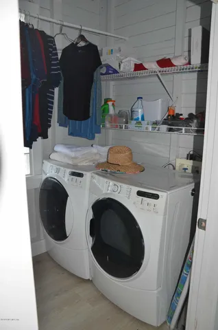 $9,000 | 704 Ocean Front, Neptune Beach, FL 32266