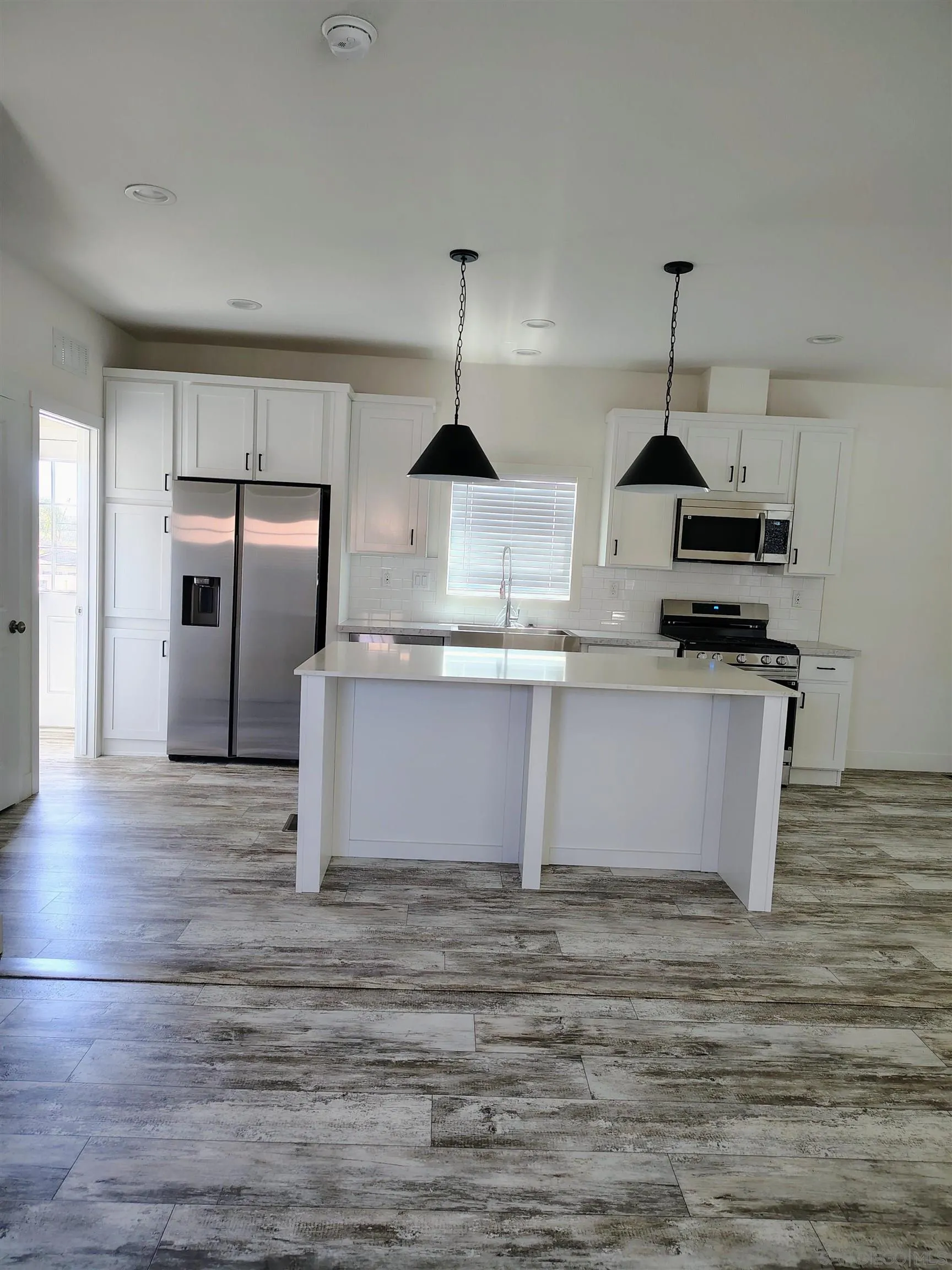 9441 Domer Road Santee, CA 92071 - Photo 1 of 16 Gallery Image 1