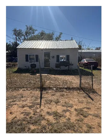 $607,000 | 1310 2nd Street, Levelland, TX 79336
