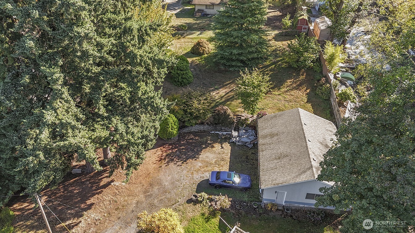 1027 South 112th Street Seattle, WA 98168 - Photo 30 of 33 a view of a yard in front of house