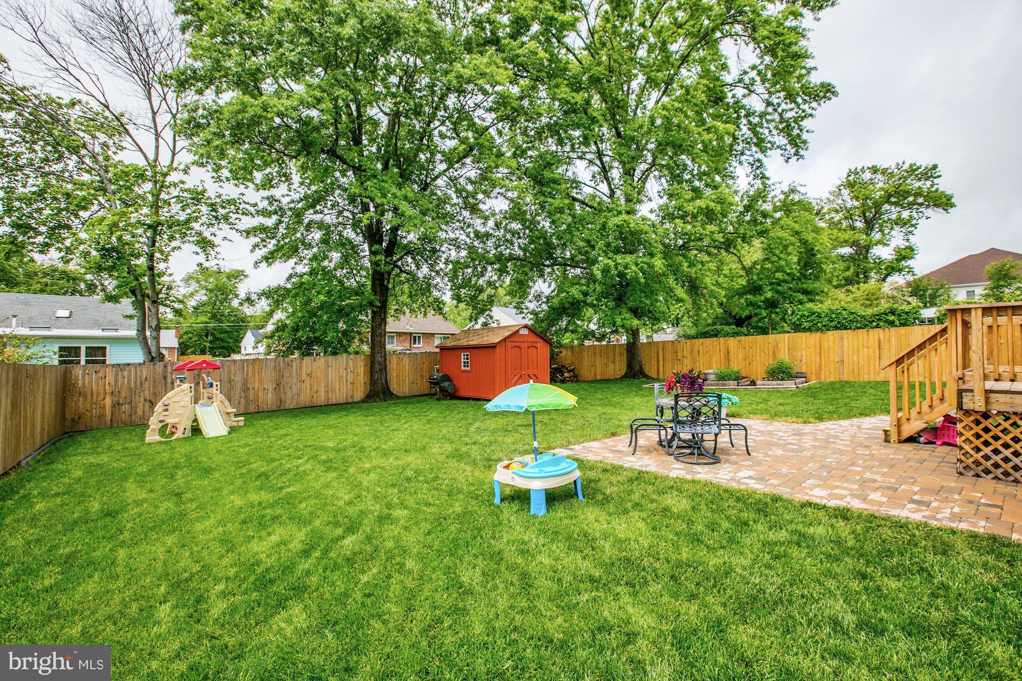 6018 Craig Street Springfield, VA 22150 - Photo 23 of 30 Treed view