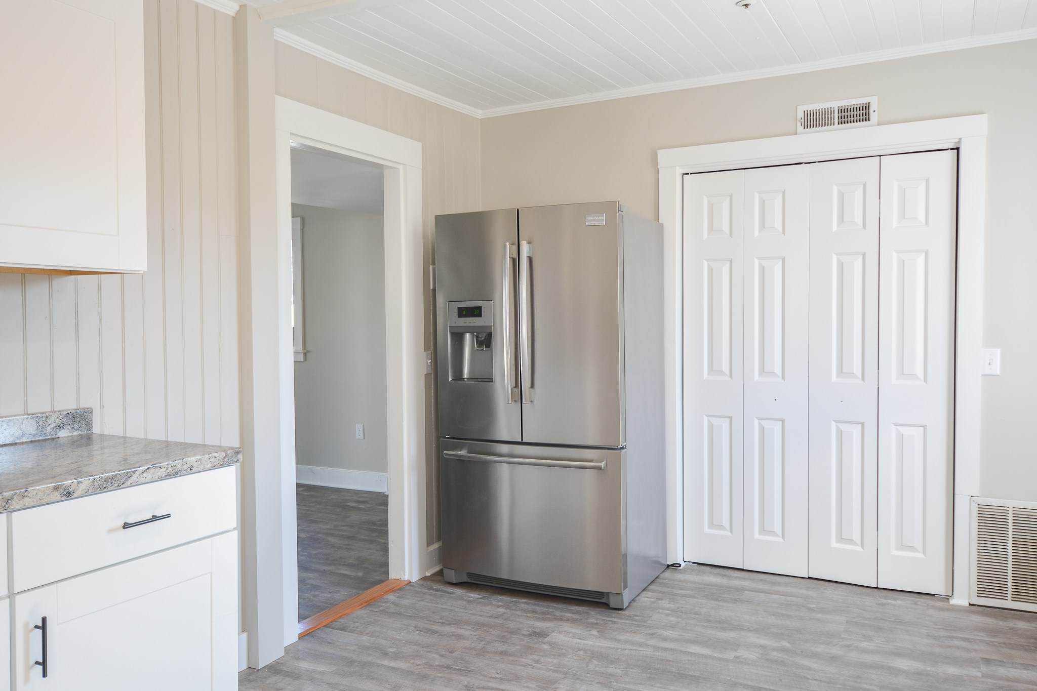 14 Preble Street Dover, NH 03820 - Photo 6 of 38