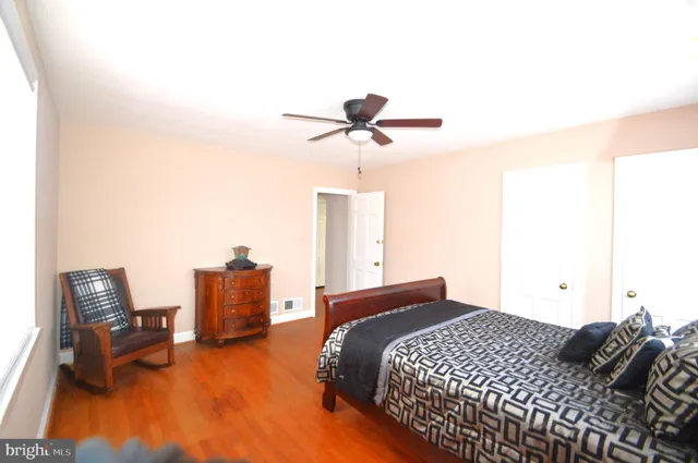 $789,000 | 210 Peabody Street Northeast, Washington, DC 20011