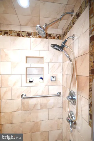 $789,000 | 210 Peabody Street Northeast, Washington, DC 20011