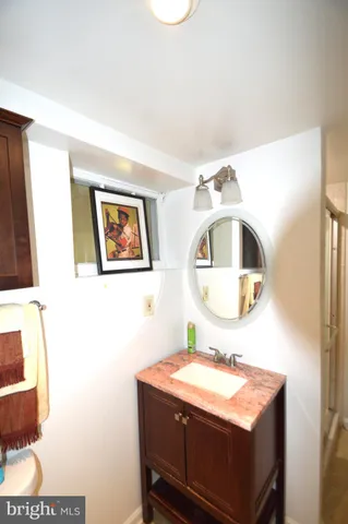 $789,000 | 210 Peabody Street Northeast, Washington, DC 20011