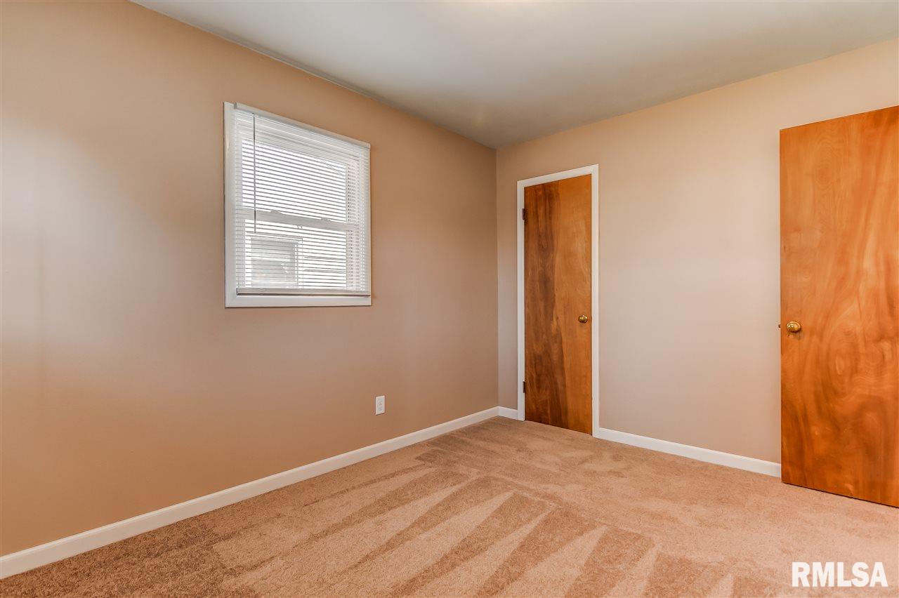 2330 Ramsey Road Springfield, IL 62702 - Photo 14 of 26