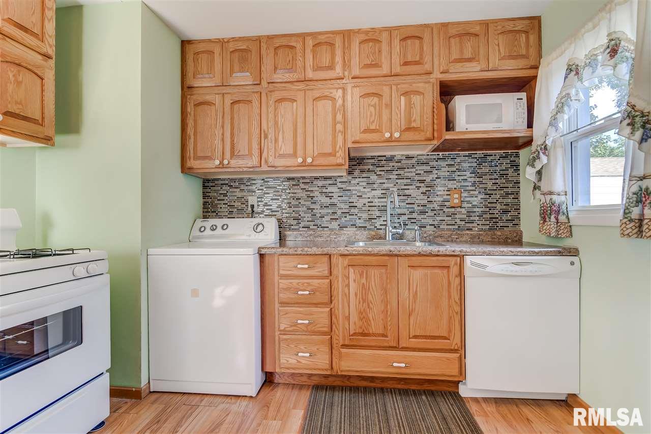 2330 Ramsey Road Springfield, IL 62702 - Photo 6 of 26