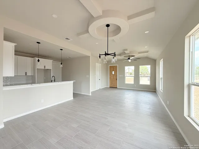 $290,000 | 1416 Corgey Road, Pleasanton, TX 78064