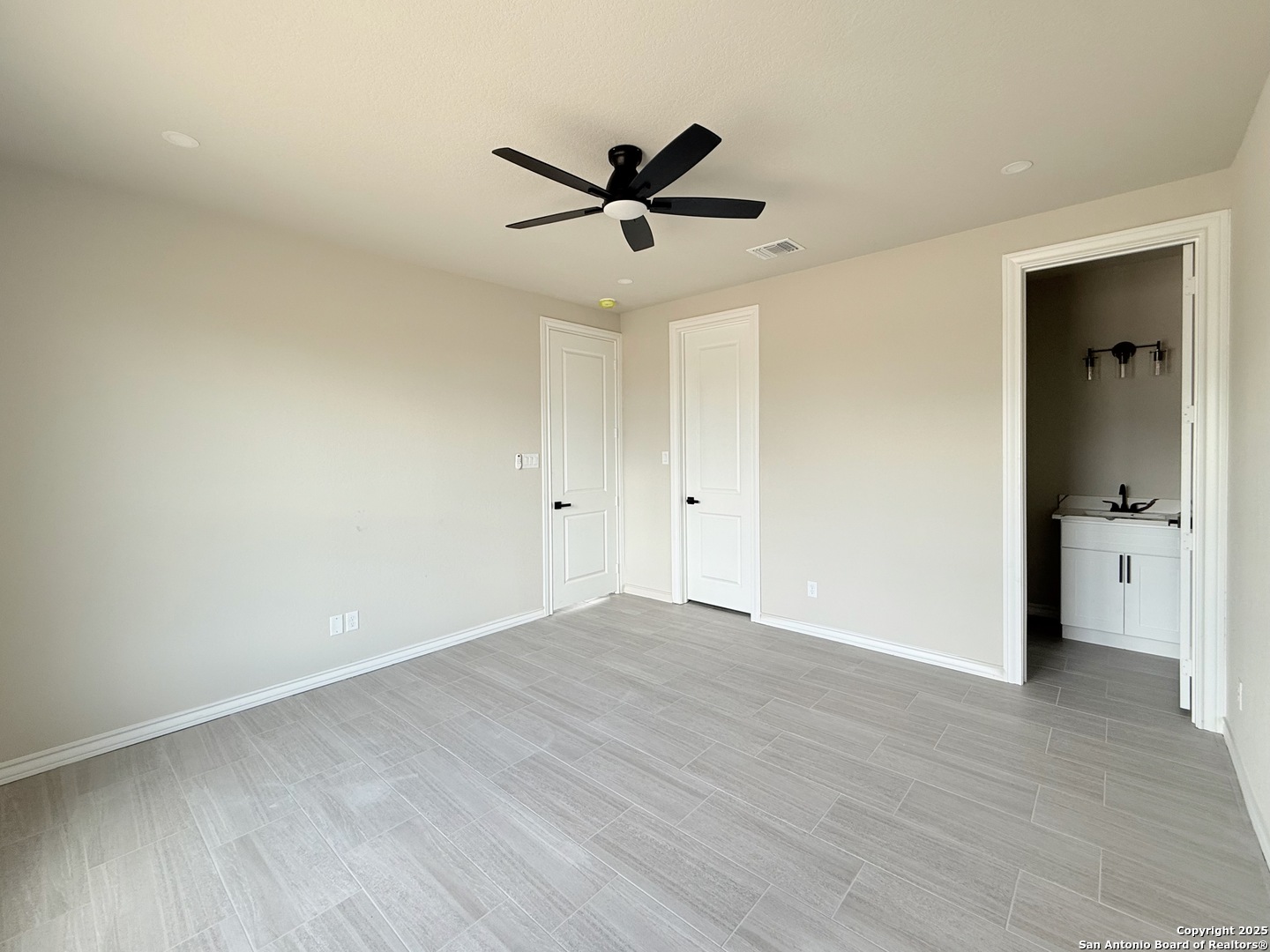 1416 Corgey Road Pleasanton, TX 78064 - Photo 19 of 38