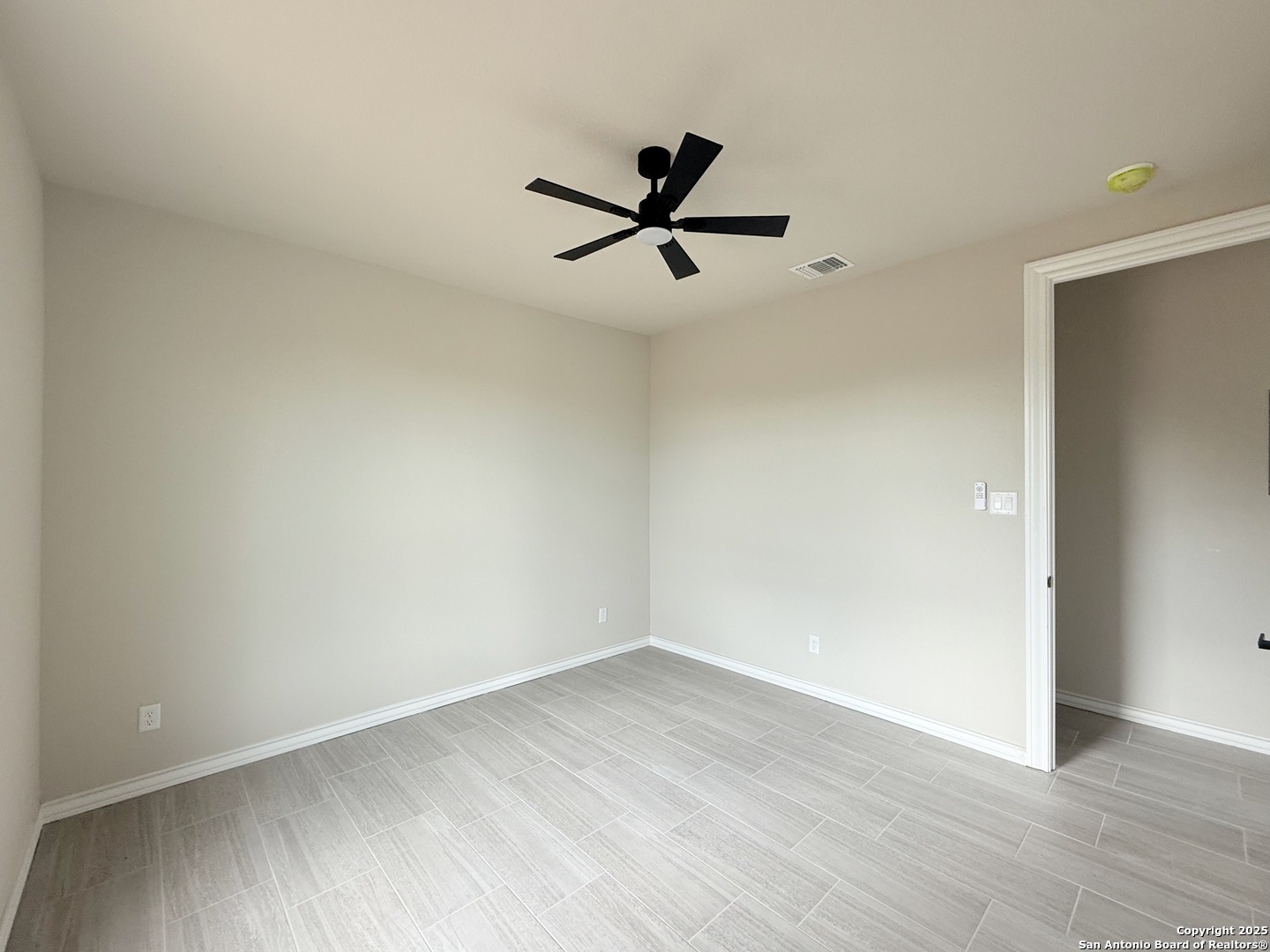 1416 Corgey Road Pleasanton, TX 78064 - Photo 24 of 38