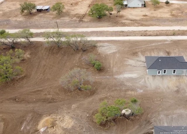 $290,000 | 1416 Corgey Road, Pleasanton, TX 78064