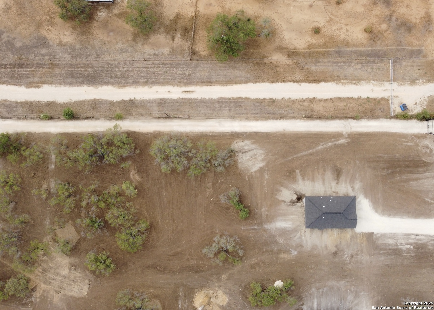 1416 Corgey Road Pleasanton, TX 78064 - Photo 30 of 38