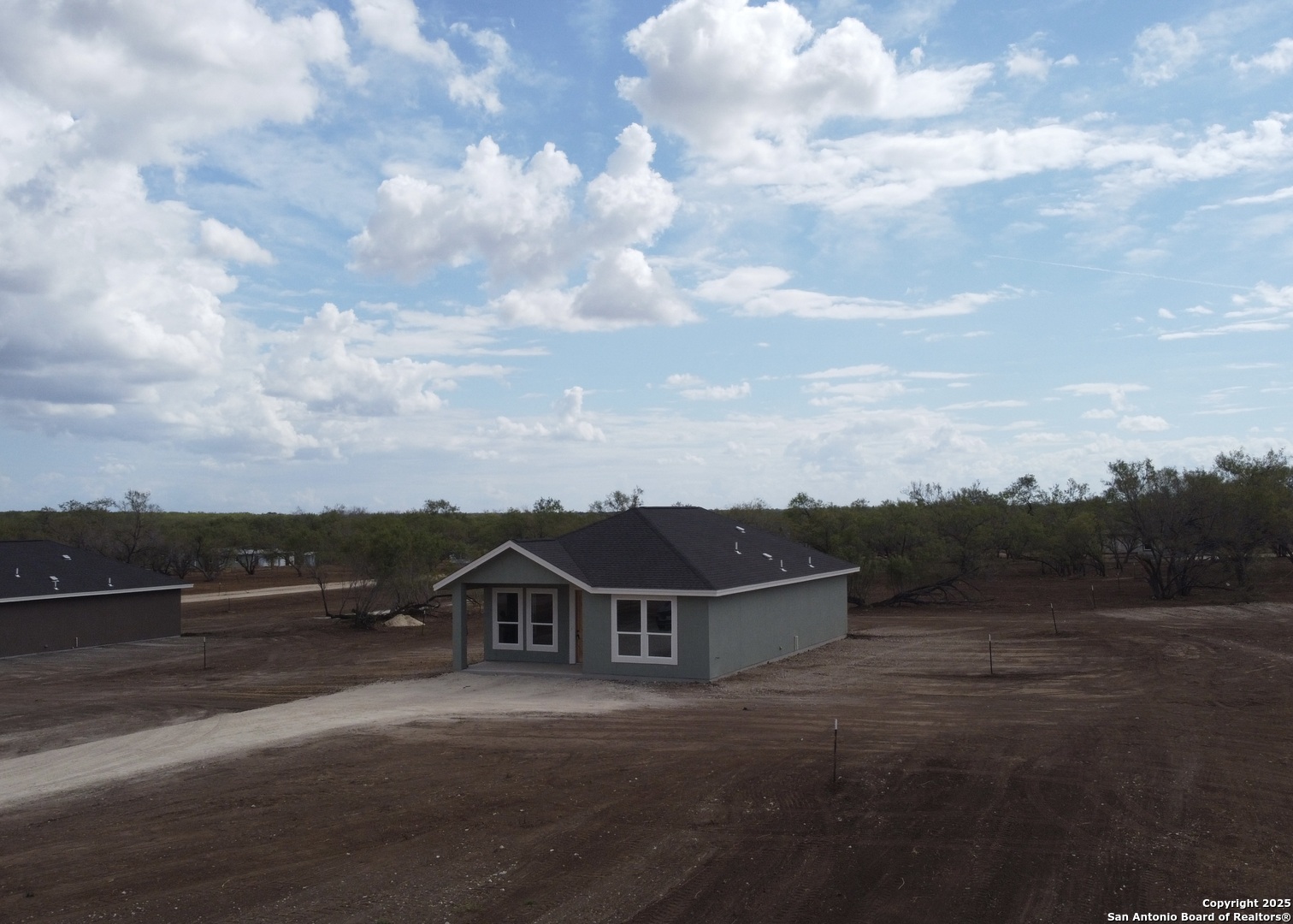 1416 Corgey Road Pleasanton, TX 78064 - Photo 34 of 38